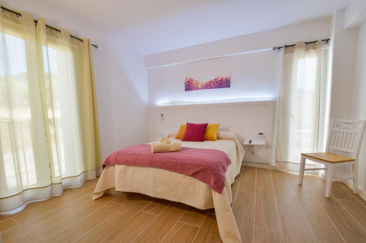 הוילה אלקאודטה Mansion Alba מראה חיצוני תמונה